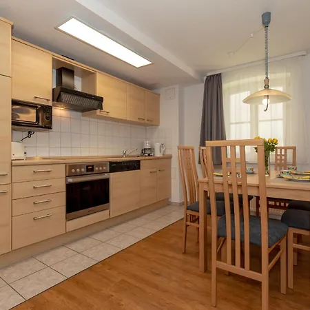 Apartment Haus Wenden 2 *