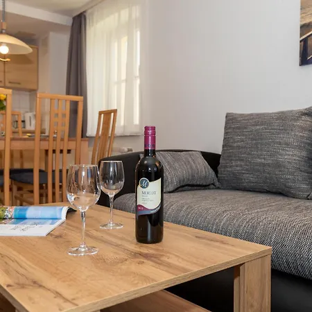 Appartement Haus Wenden 2 Ostseebad Kühlungsborn